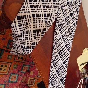 NWOT NY&CO. 7th Avenue Design, size 10, snazzy black & white midrise ankle pants